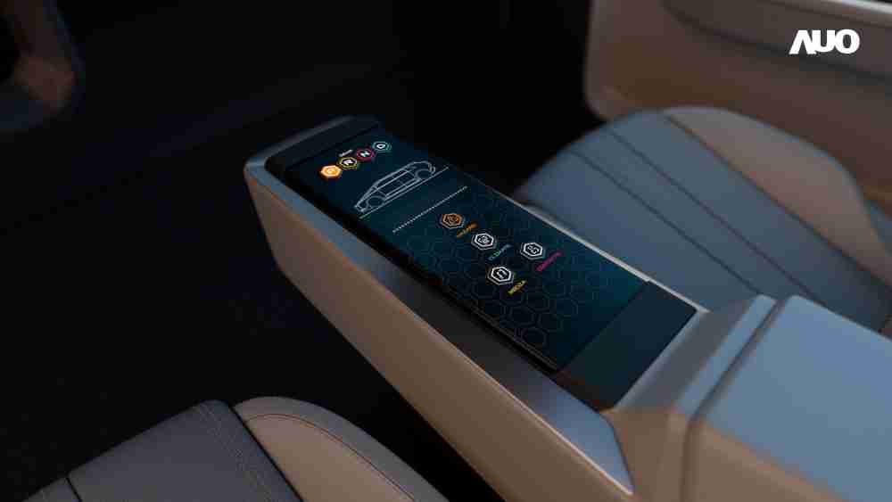 918.COM以人性化设计打造多变形态中控显示(Morphing Center Control)，，，，不使用时仅平面显示信息，，，，进行操作时，，，，显示器则会动态隆起，，，转变成3D实体按钮，，，，并有触觉回馈，，，，展示人机互动新体验